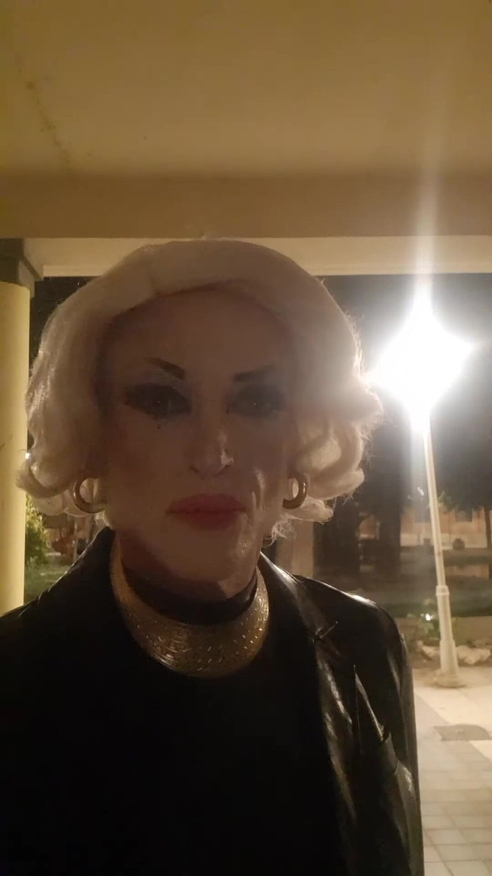 Tatiana Zorrita: На вулиці