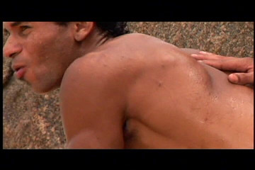 Hot Latinos dudes not gay but curious: 41 barbacka se med rak latino nyfiken