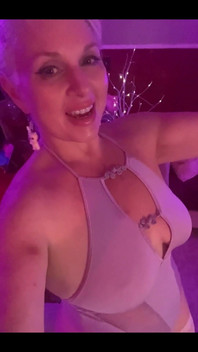 A Wrap on a Filmday Lol - Wig off I Just Thought This Was Funny! That Wig Was so Hot but It Was Wort