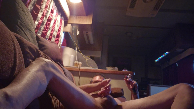 Craigstorie: Menggesel It Out