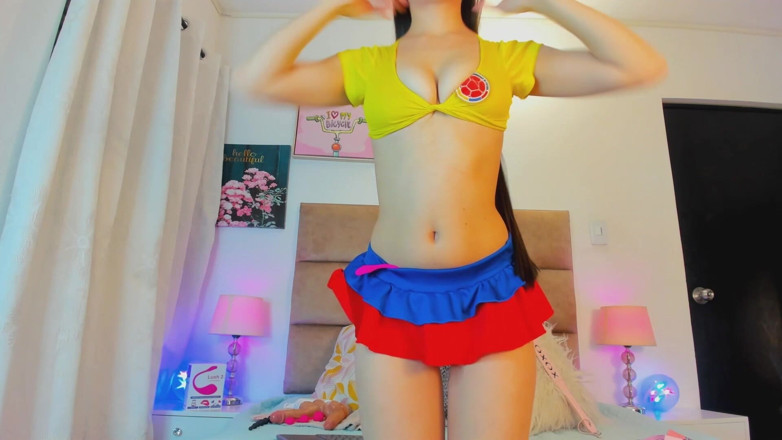 Amaiasonn: I'm Seducing You, and I Want You to Lift up...