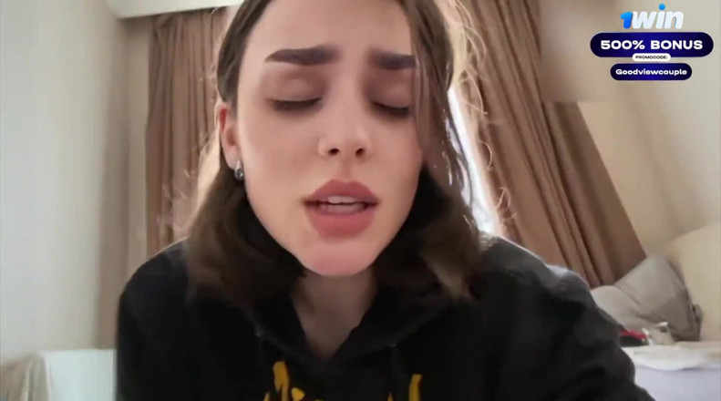 Good_view: Sexy Student Skillfully Rides a Dick