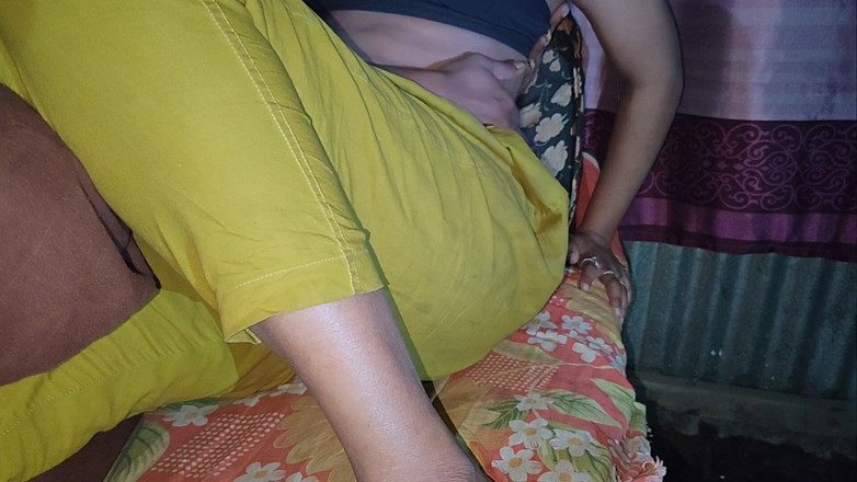 Rozi: Tutkulu ön sevişme ve sevgi dolu bir çift arasındaki derin bağlantı