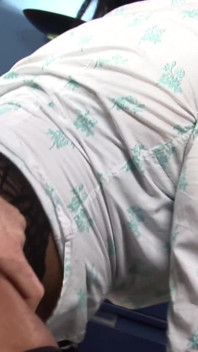 सेक्सी काले बाल वाली milf(चोदने लायक मम्मी) की चूत ऑफिस में चोदी जाती है