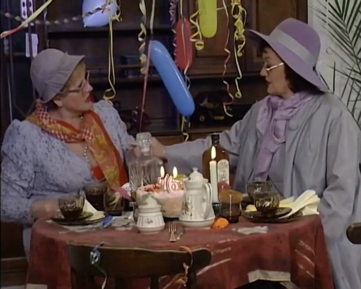 Lesbian Stories: Lesbian gilfs licking pussies in 69 position