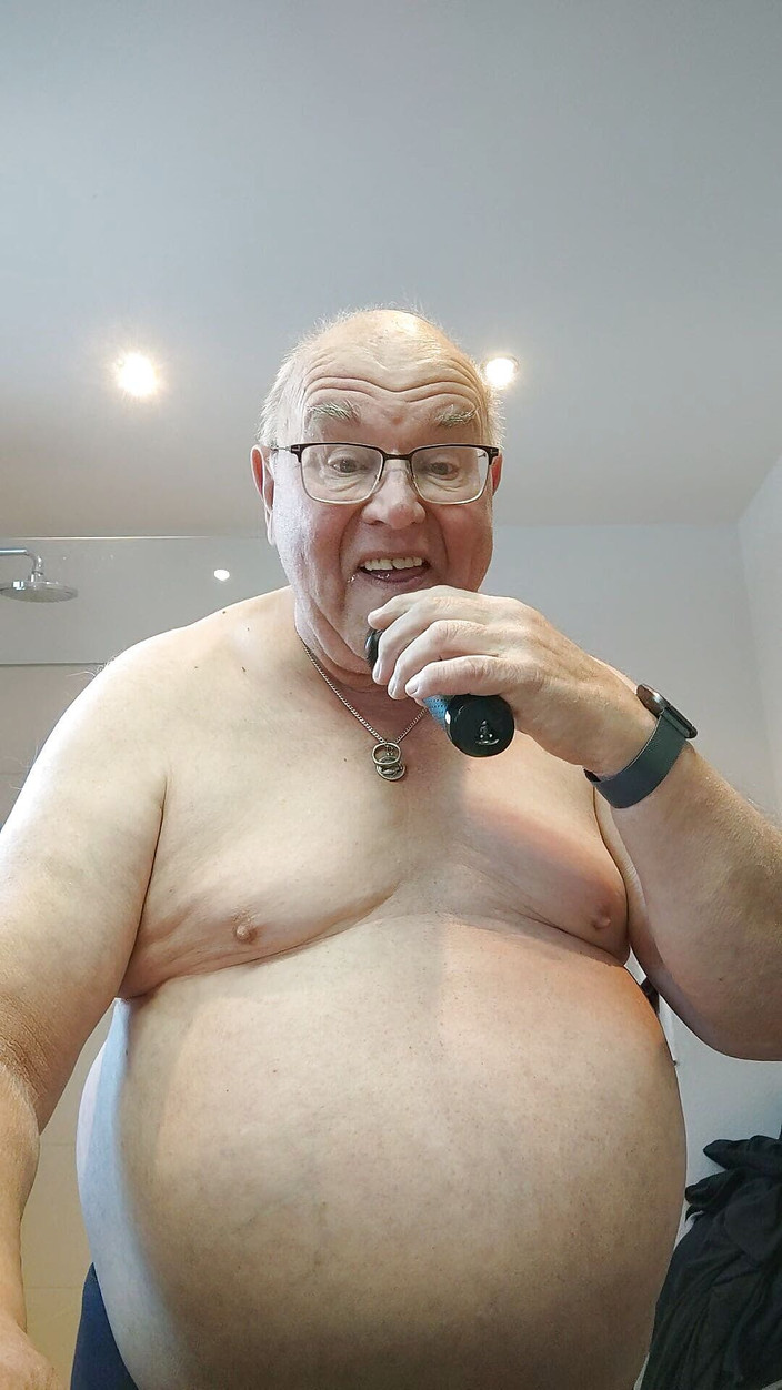 Karlchengeil: Aku suka yang manis! Gives Me Pleasure