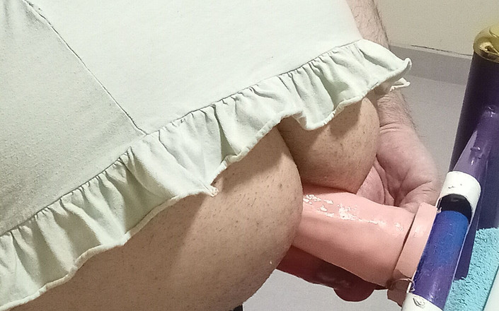 Todo -Anal: Подвійний анал. Мені завжди вдається засунути свої два ділдо в хвіст.