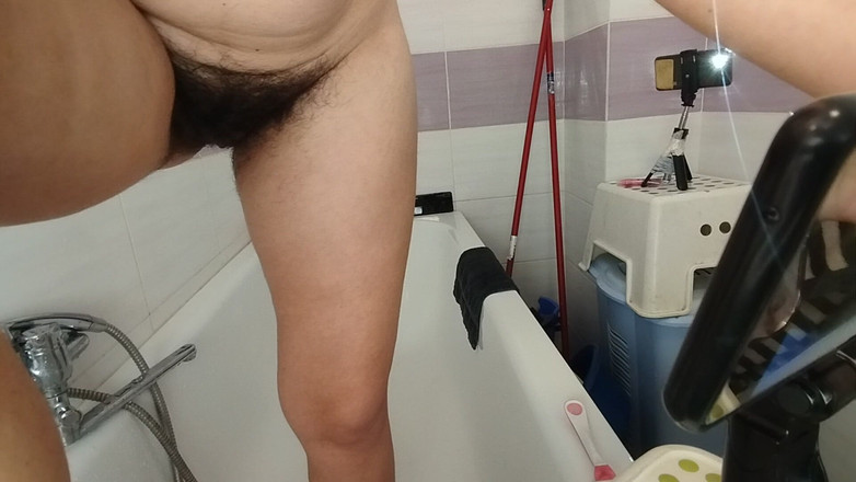 Mirsur: Sexy amateur-ehefrau rasiert ihre haarige muschi. Behaarte muschi, ehefrau, dicker...