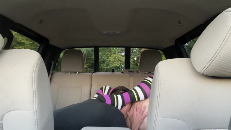 Tarrant and Alice: 뒷좌석 폭발!