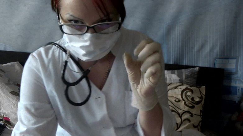 Goddess Misha Goldy: Doctor eating in medical mask and gloves