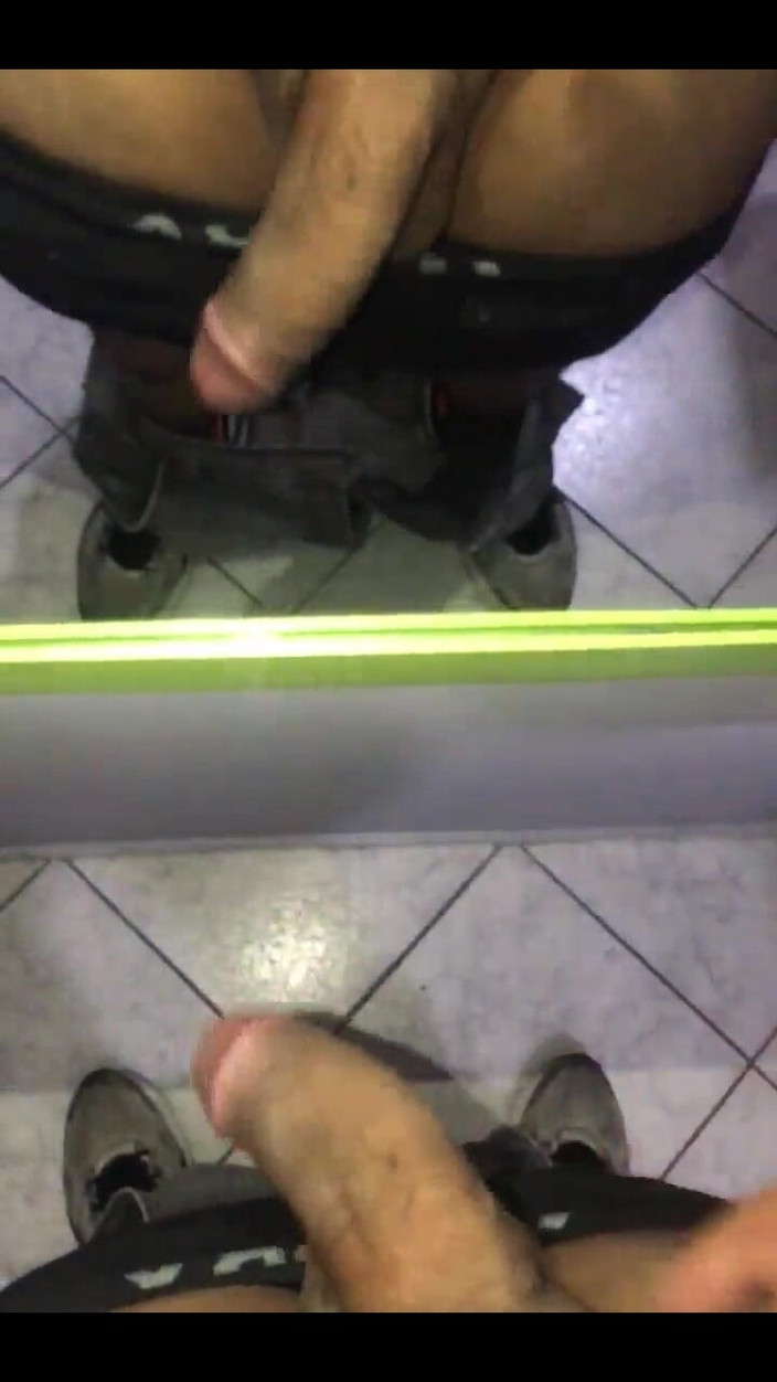 i7Bernard: Im spiegel kommen # 02