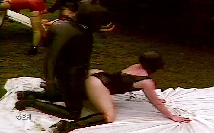 Fetish Tv: týdenní latex