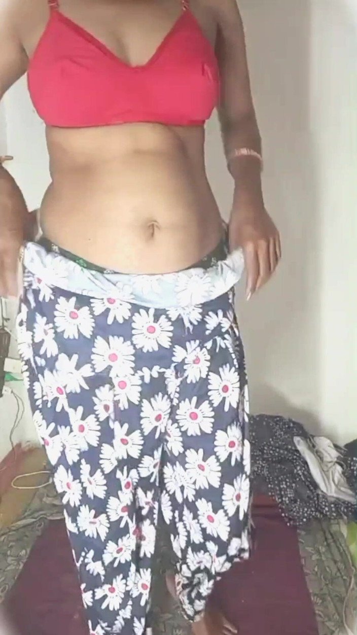 IndianVibeX: Hot Romantic Scane | Feel the Love Energy