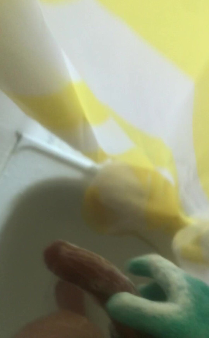 Hardnoisex: Член ковзає в душі