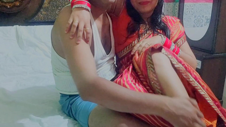 piryaprajapati: Newly Married Bhabi Full Enjoy Fuck in Saree