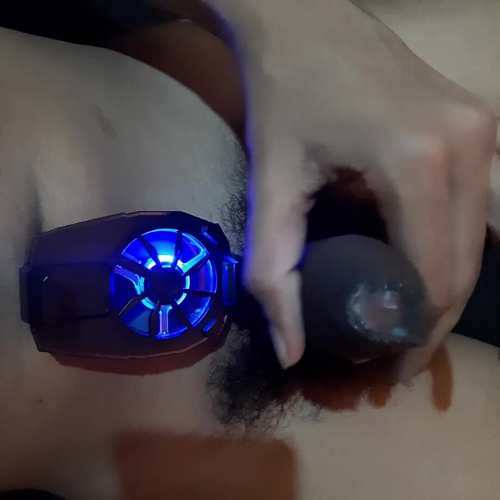 Hot Kolla: देसी लड़के की अकेले हाथों से चुदाई