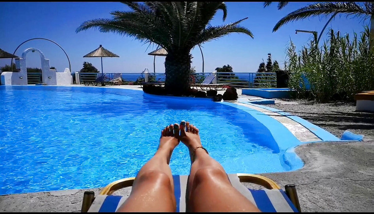 Erotic Tanya: Zauroczona moimi pięknymi stopami