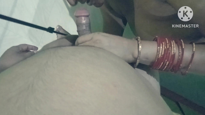 Latifah1234: 배다른 아들을 따먹는 동안 새아빠 클로이 초현실적인 에게 잡힌 발정난 밀프 페니 이발사