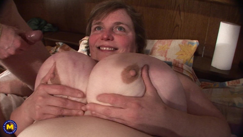 Mature NL: Dutch Big Breasted BBW Fucking and Sucking