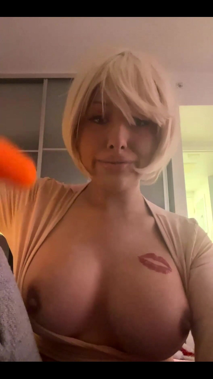 Jayla Cuateco: Beni bunu emerken izle