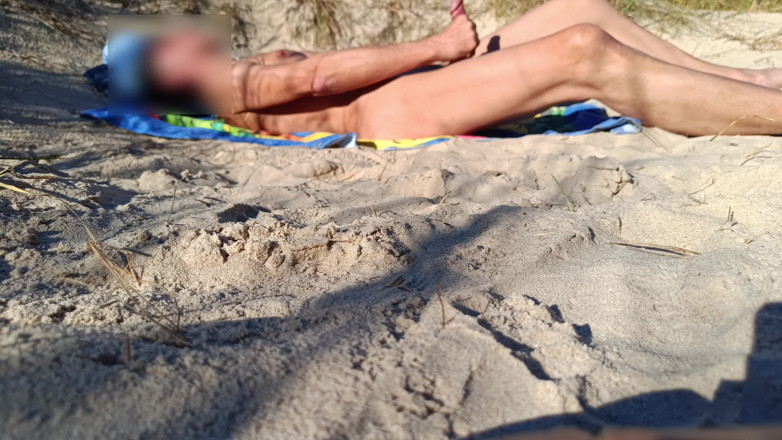 Ole63: Masturbation on the Beach