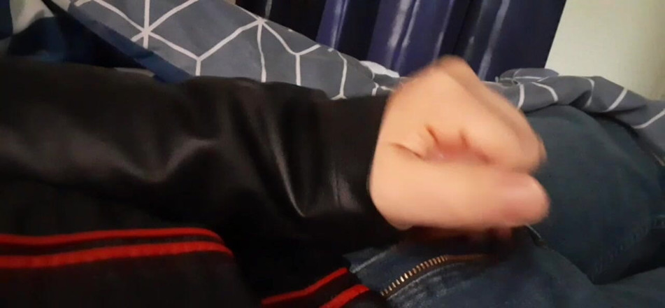 Rusty Sunnybrook: Данина надрочування та спермі