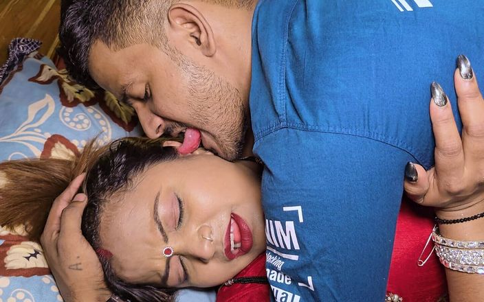 Kamasutra61: Novo vídeo quente casal indiano, sexo a noite inteira