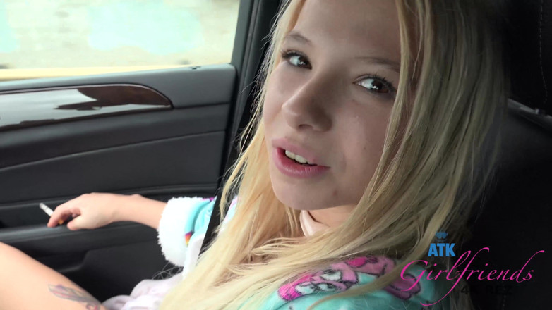 ATK Fans (Girlfriends): Percutian maya dengan Kenzie Reeves bahagian 4