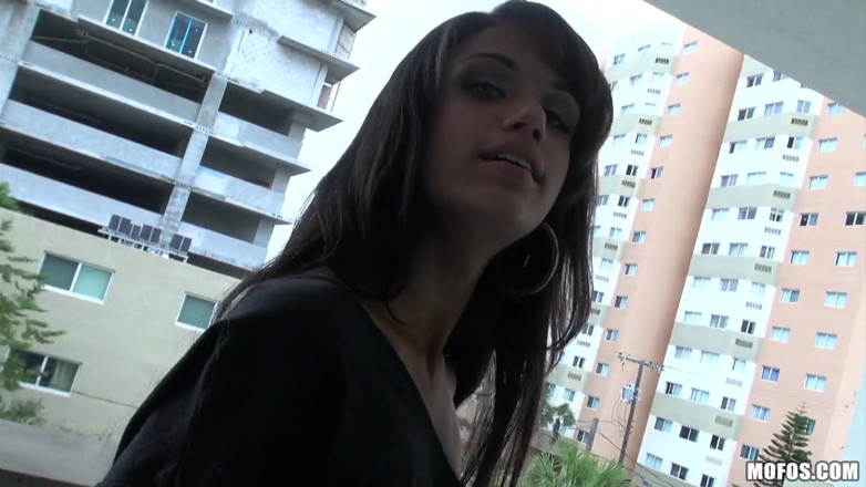 Latina Sex Tapes: Latina Sex Tapes - Petite Cyrus Blow &amp; K Sneaked to the...