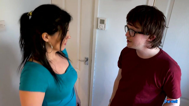 Nerd Pervert: Montse Swinger - the Pizza Girl