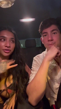 Transando No Carro Com Minha Esposa, Fomos Pegos Por Uma Vizinha - Yasmina Khan