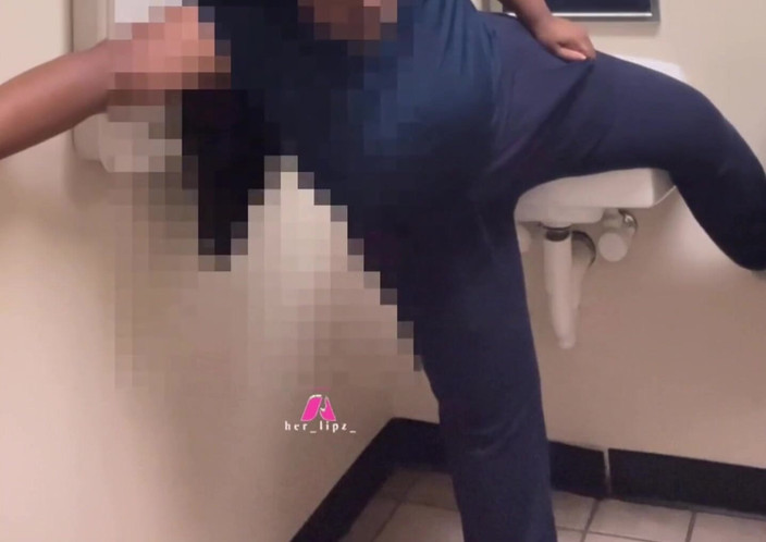 Anye Meshell: आह।।। भूतमुखी दरवाजे पर है!