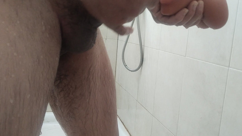 Silkybear143: 샤워하는 동안 발정난 하드코어하고 뻑가는 자지