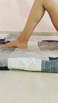 O que pode acontecer se um casal quente compartilhar um quarto de hotel?