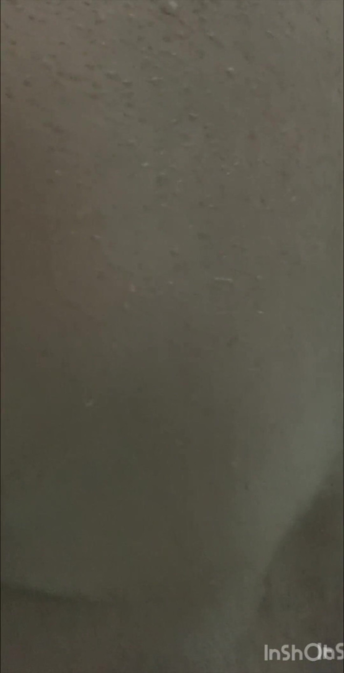 ThickJamaicaDick: Tắm trước khi đi ra ngoài để đụ một số đít