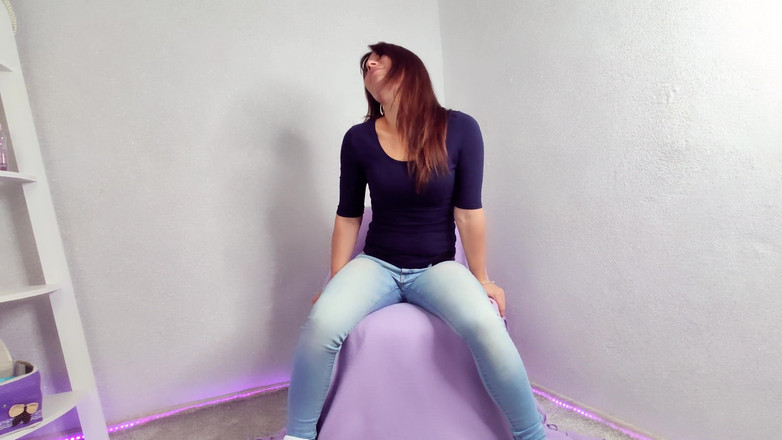 Fart queen Veronika: Pierduszki in spijkerbroek