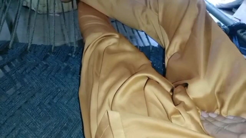 Desiboy gay: Pakostani, salle de sexe, handjoob, garçon sexy, sexe complet, bigg...