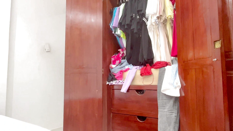 Katrina4deluxe: Seks kotor dengan pembantu rumah montel