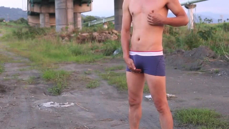 Louswee: Наодинці на природі — вітер, тиша та концентрація