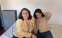zoemelissa: Nous sommes excités en pensant à notre patron, nous allons baiser...