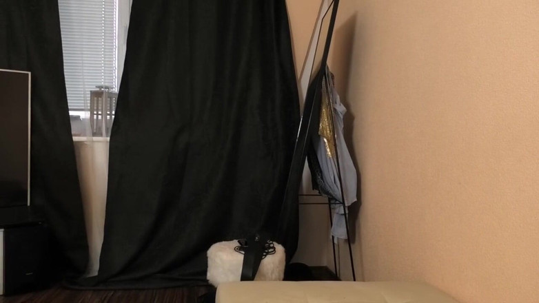 NFStudio: Stripper makes off job. Blow and play with sperm