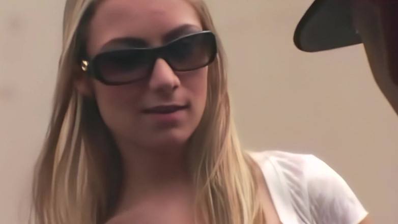 Perv Milfs n Teens: Tyler Stevens Is Only 18 And Loves Raw Sex