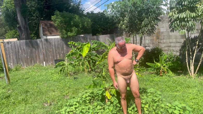 ragil01: Nude in the Back Yard