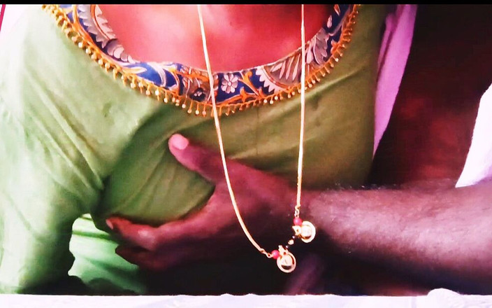 Telugu honey lips: Indyjska ciocia jebanie wujek sąsiada. Telugu brudne rozmowy.