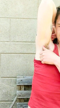 Owłosiony fetysz pod pachami