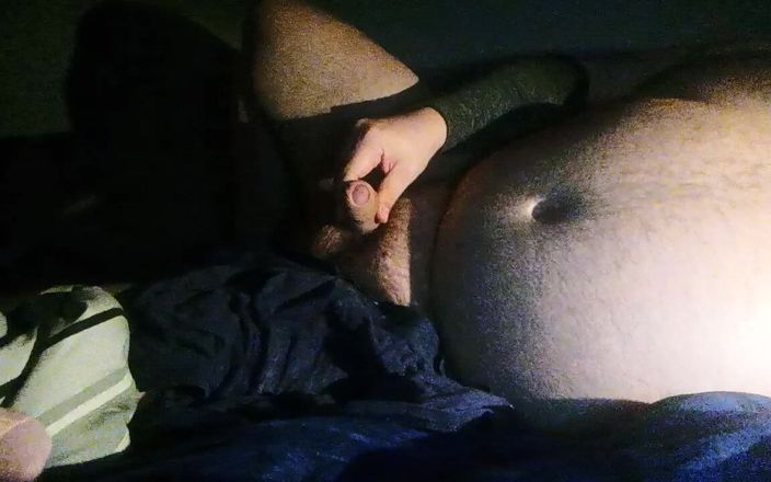 BigFucker: Cashmaster Superchub Jerking of His Cock and Collecting His Cum...