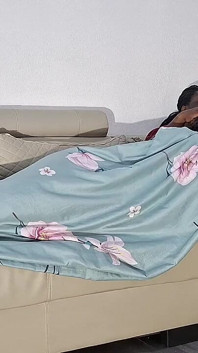 J’ai sucé la grosse bite de mon ex et l’ai fourré dans ma chatte jusqu’à l’orgasme