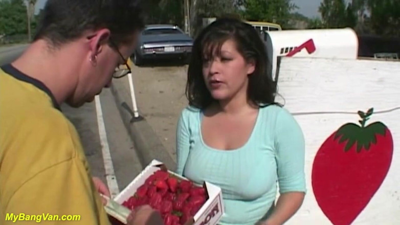 My Bang Van: Chubby MILF picked up for her first bangvan DP
