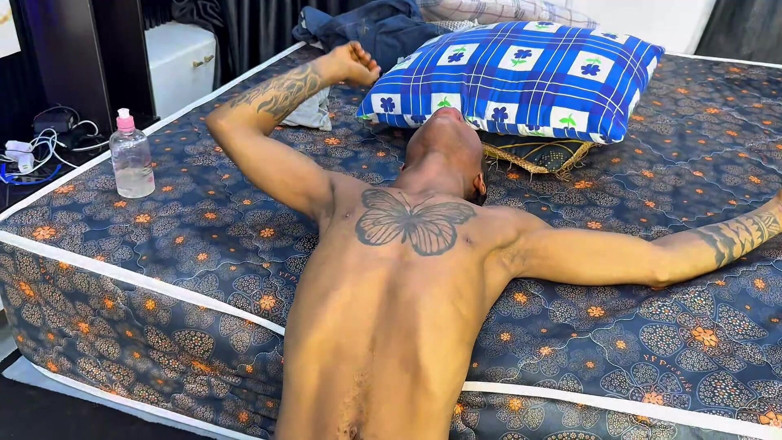 Baddestboyx: Edge pro mě, dokud neřeknu sperma část 2