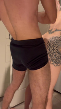 Evde yalnız olduğumuzda içime boşal! İçine boşalma derlemesi. Büyük yarak. Tight Girl